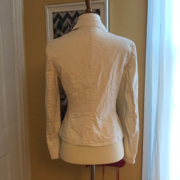 Blazer - Picture 2 of 2